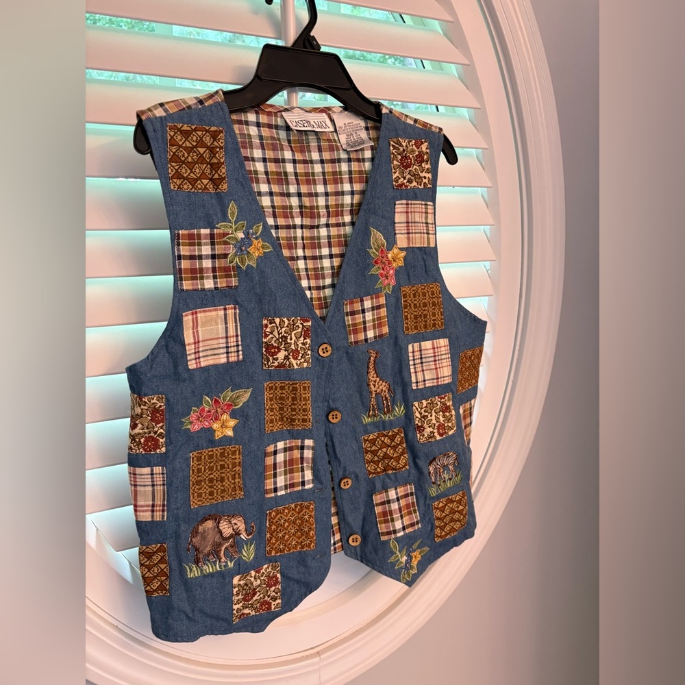 Vintage Casey & Max plaid patchwork embroidered sz small vest - Picture 2 of 9